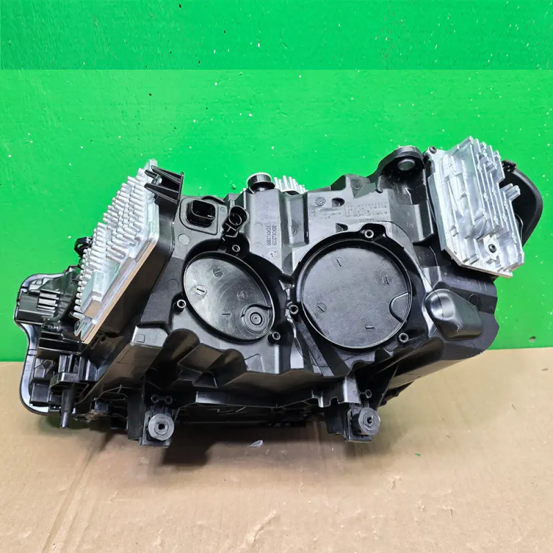 2022 - 2024 BMW X3 Chrome TRIM Adaptive Passenger Side headlight